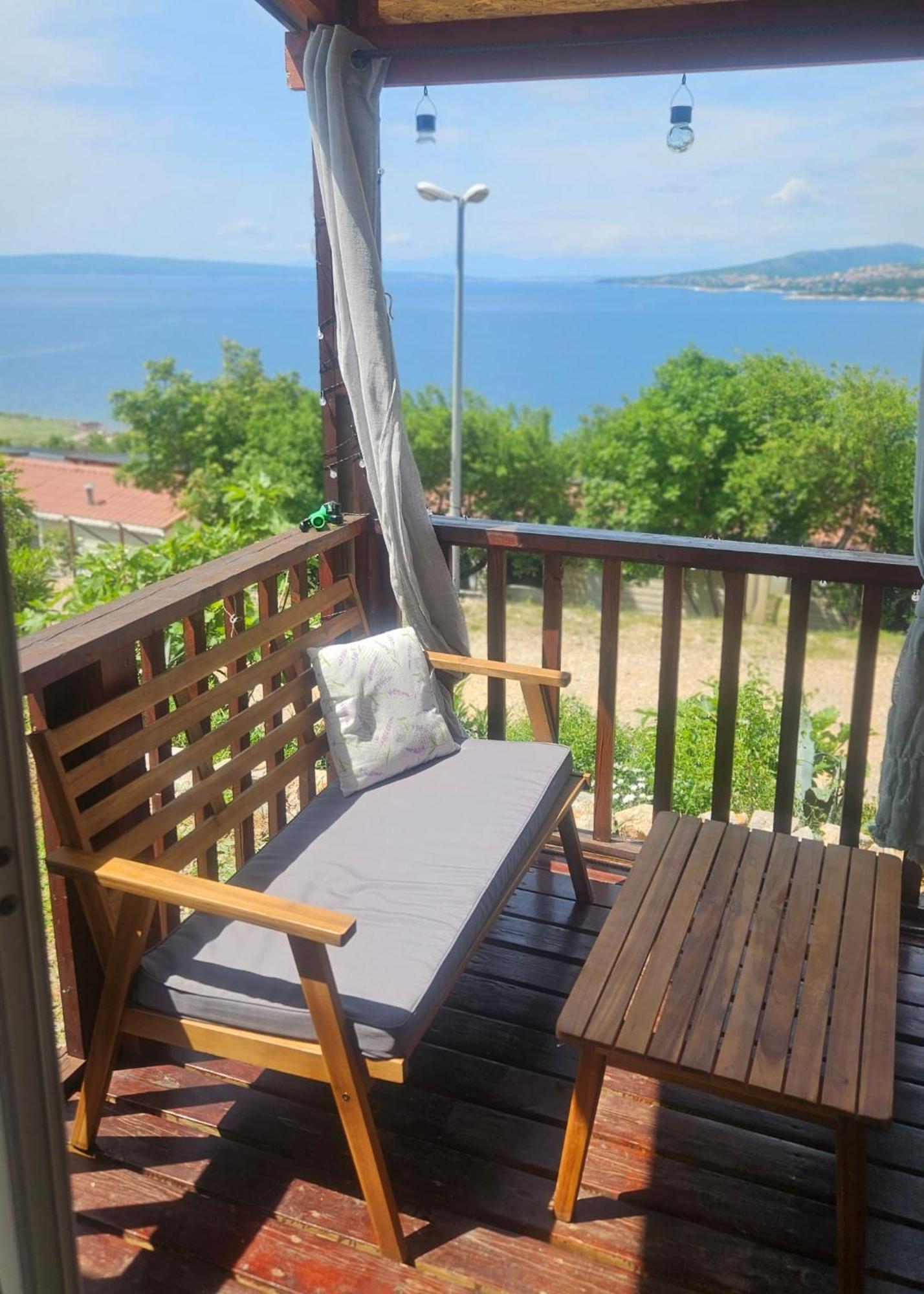 Mobile Home Relax Klenovica Exterior photo